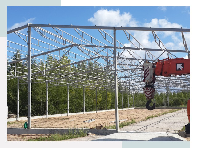 Строительство конюшен в Миасс от 610 руб. под ключ