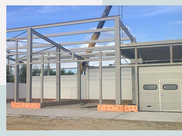 Строительство автосервисов от СтальСтрой-Мсс по цене 610 руб.